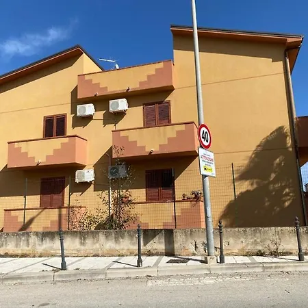 Casa Accetta * 特拉佩托